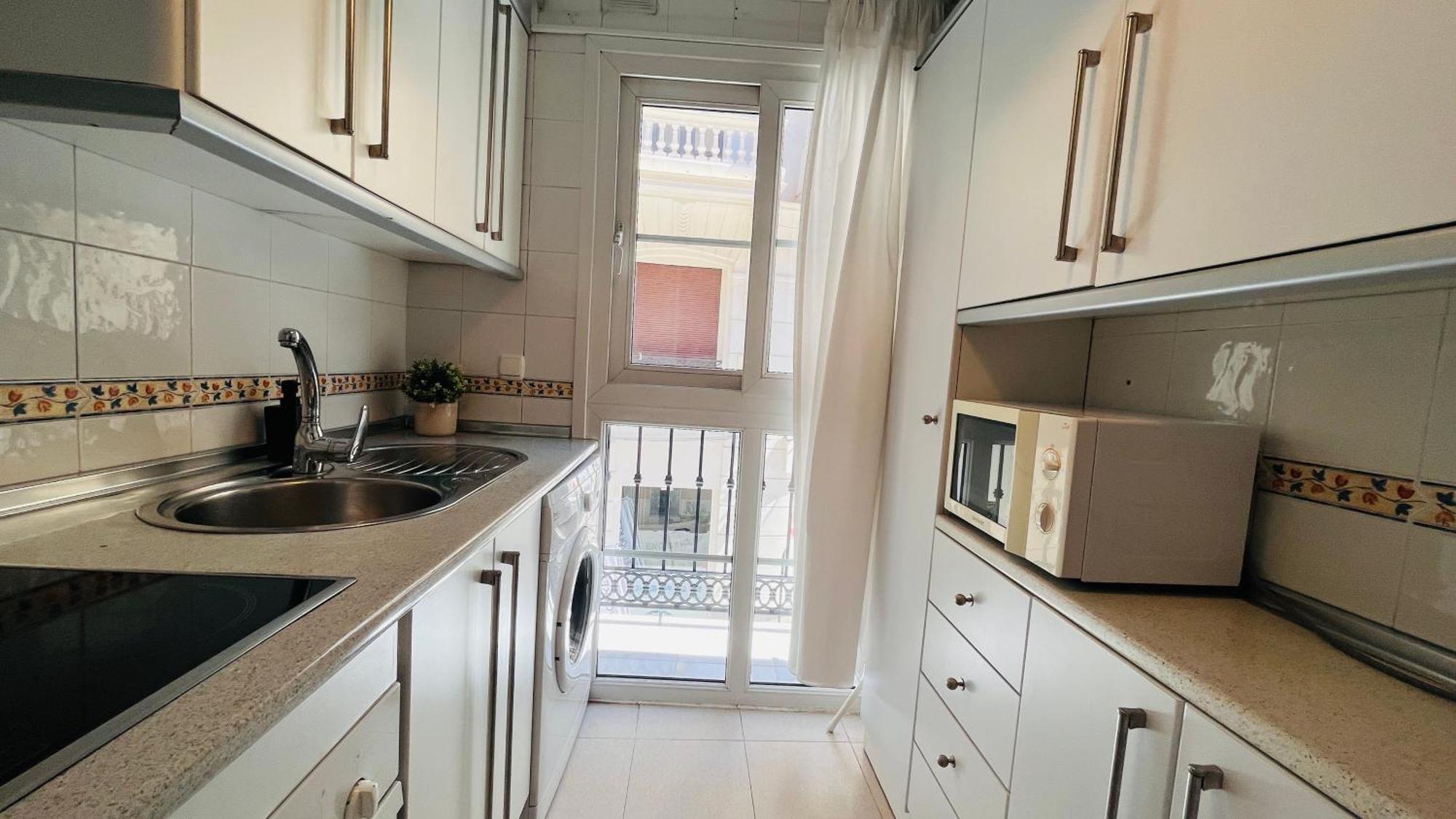 Homely Malaga Atarazanas Екстериор снимка
