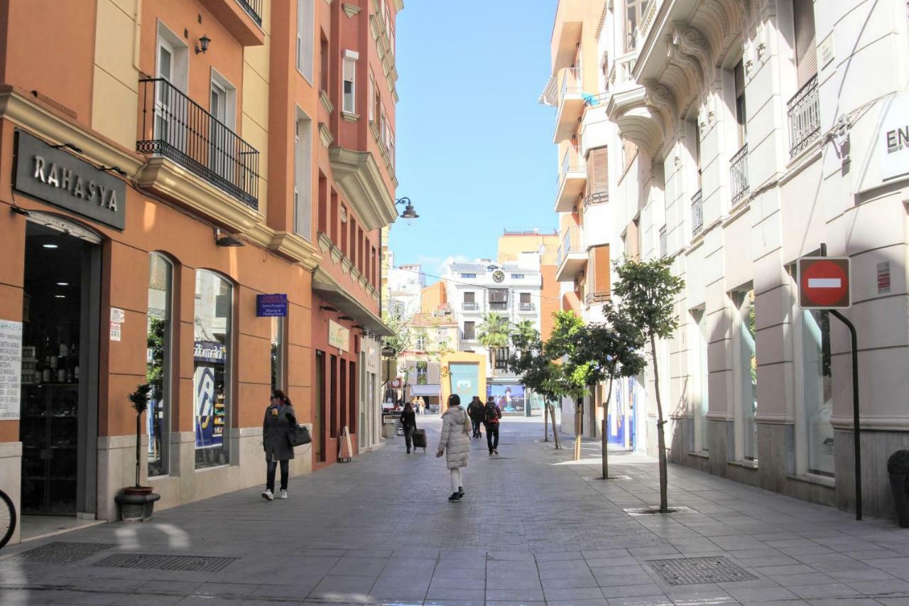 Homely Malaga Atarazanas Екстериор снимка